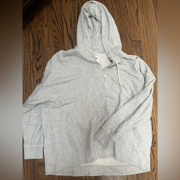 aerie Tops - Gray Aerie Sweatshirt